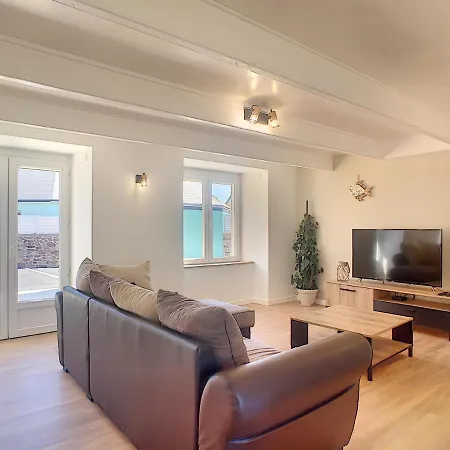 Dom wakacyjny Maison 6 Pers Proche Centre